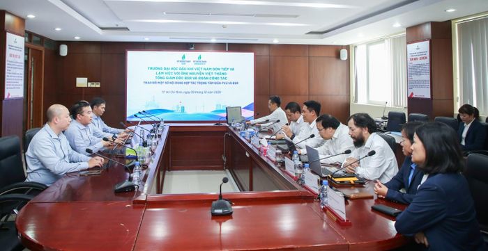 Đại diện BSR và PVU trao đổi, thảo luận triển khai các chương trình nghiên cứu, nâng cao chất lượng nguồn nhân lực và nghiên cứu khoa học, công nghệ...
