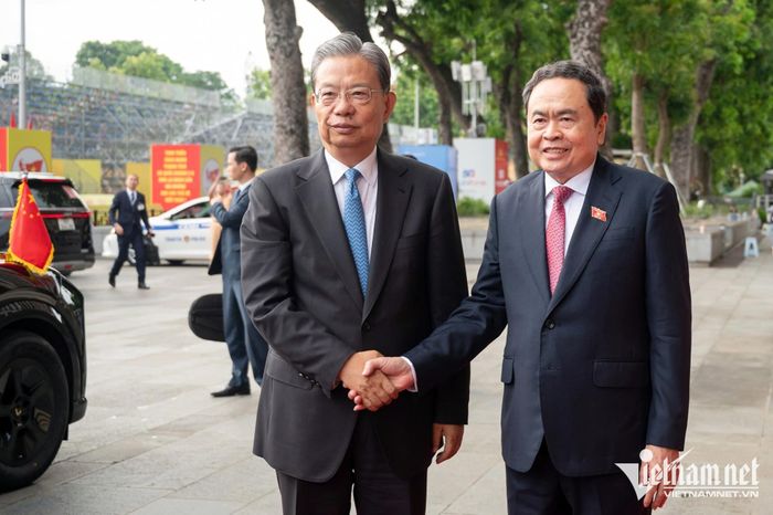 Chủ tịch Quốc hội Trần Thanh Mẫn và Ủy viên trưởng Nhân đại toàn quốc Trung Quốc Triệu Lạc Tế. Ảnh: Phạm Hải