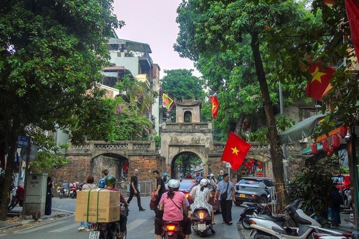 Ô Quan Chưởng - cửa ngõ đón đoàn quân tiếp quản Thủ đô.