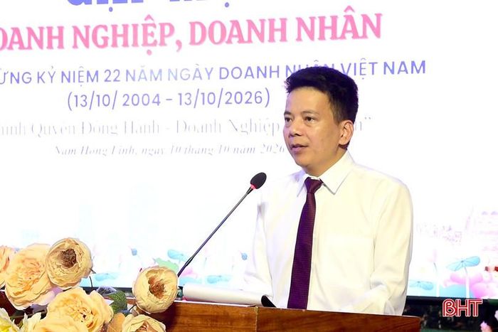 Ông Nguyễn Trọng Việt – Phó Chủ tịch Hội Doanh nghiệp phường Nam Hồng Lĩnh phát biểu khai mạc.
