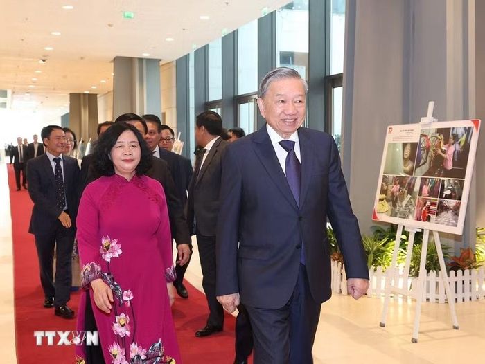 Tổng Bí thư, Chủ tịch nước Tô Lâm đến dự Lễ kỷ niệm 70 năm Ngày Giải phóng Thủ đô, tại Hà Nội, ngày 10/10/2024. (Ảnh: Trí Dũng/TTXVN)