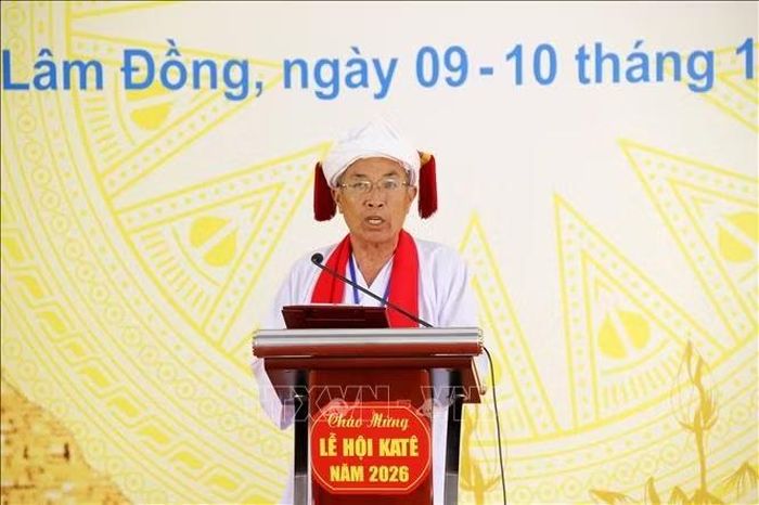 Sư cả Thông Minh Toàn, Phó Chủ tịch Hội đồng Sư cả Hồi giáo Bàni tỉnh Lâm Đồng phát biểu tại Lễ hội Katê 2026.