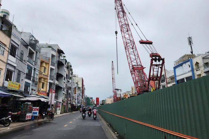 Giao thông trên đường Cách Mạng Tháng Tám nhiêu nơi ổn định, thông thoáng.