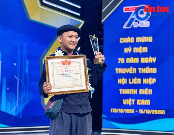 Anh Sùng Mạnh Hùng được vinh danh Thanh niên sống đẹp 2026.