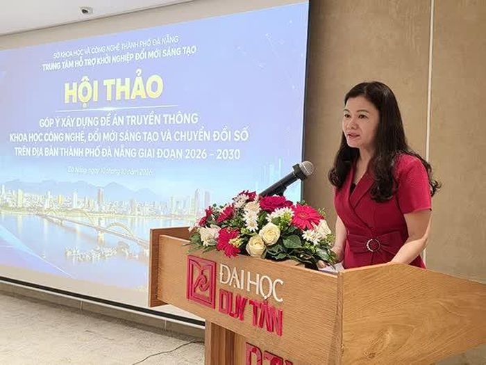Phó Giám đốc Sở Khoa học và Công nghệ Đà Nẵng Phạm Thị Ngọc Quyên phát biểu tại hội thảo.