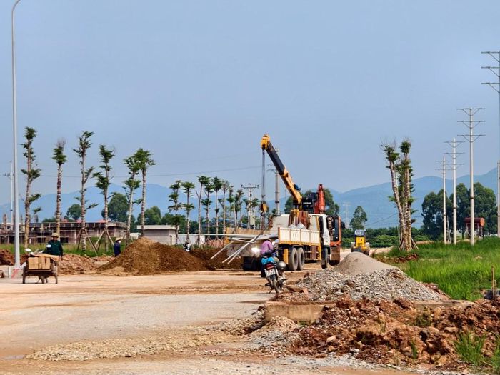 Thánh phố Bắc Ninh đẩy mạnh làm hạ tầng khu công nghiệp. Ảnh: Thanh Thương/BNEWS/TTXVN