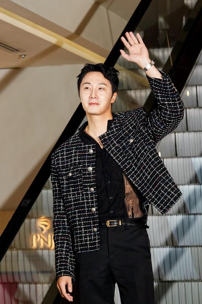 Jung Il Woo "phải lòng" với Việt Nam và sắp tới sẽ có những kế hoạch đặc biệt cho fan.