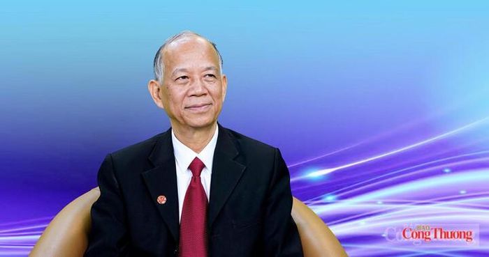 TS. Nguyễn Minh Phong, Thành viên Hội đồng Tư vấn Kinh tế, Ủy ban Trung ương Mặt trận Tổ quốc Việt Nam.