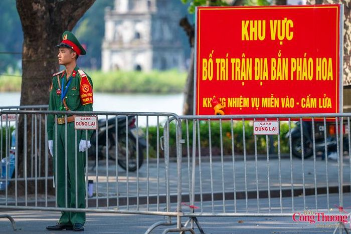 Theo lịch, pháo hoa sẽ được bắn vào 21 giờ ngày 10/10 với thời lượng khoảng 15 phút.