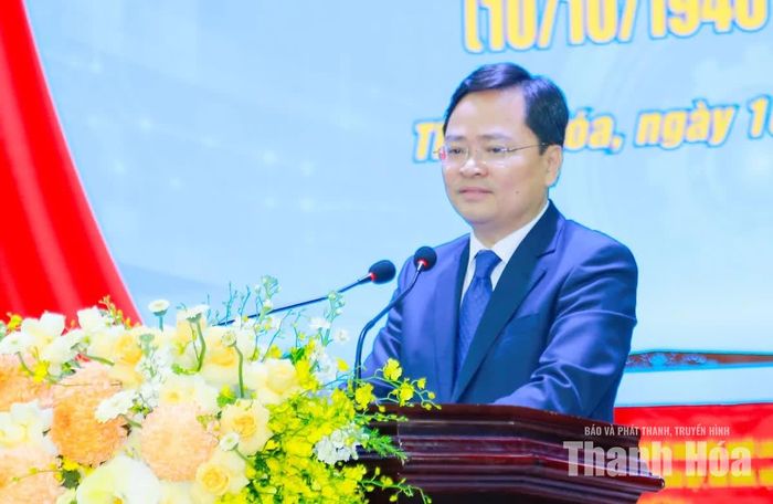 Chủ tịch Tổng Liên đoàn Lao động Việt Nam Nguyễn Anh Tuấn phát biểu tại buổi lễ.