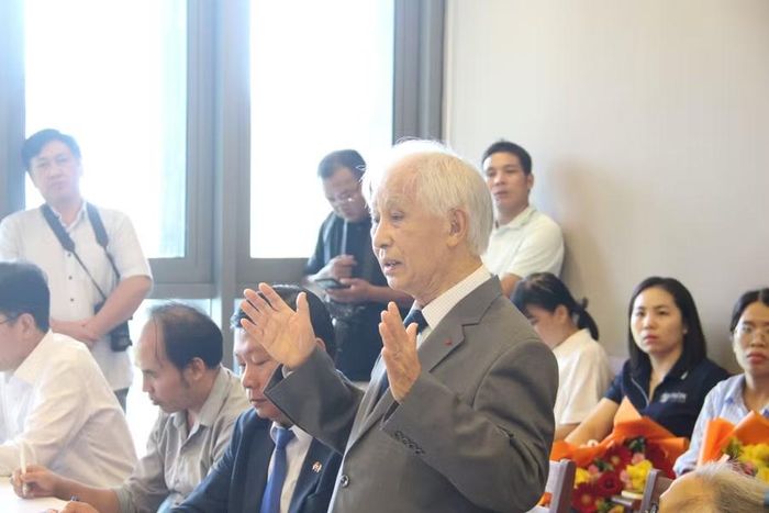  GS. Trần Thanh Vân đề xuất Chính phủ, bộ, ngành và tỉnh Gia Lai hỗ trợ ICISE tháo gỡ một số khó khăn đang gặp phải. Ảnh: T.L 