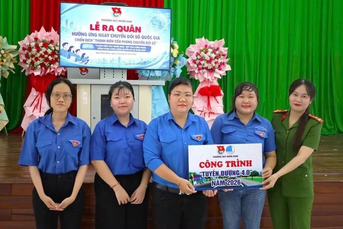  Đoàn phường Quy Nhơn Nam ra mắt công trình “Tuyến đường 4.0”. Ảnh: Đơn vị cung cấp 