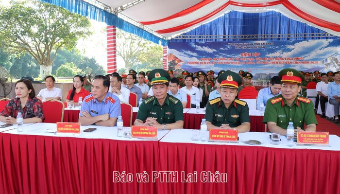 Các đại biểu dự diễn tập.