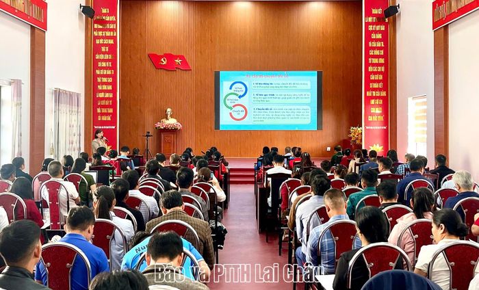 Quang cảnh lớp bồi dưỡng.