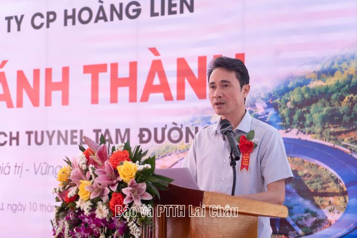 Đồng chí Hà Trọng Hải - Phó Chủ tịch UBND tỉnh phát biểu tại buổi lễ.