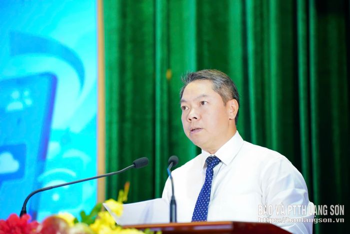  Đồng chí Đoàn Thanh Sơn, Phó Chủ tịch UBND tỉnh, Trưởng Ban Tổ chức Cuộc thi “Công dân số Xứ Lạng” năm 2026 phát biểu tại Ngày hội và hưởng ứng Ngày Chuyển đổi số quốc gia năm 2026