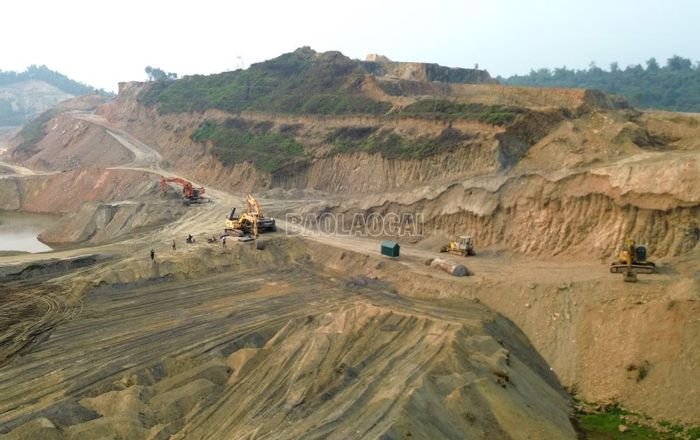 Khu công nghiệp tại xã Bát Xát đang trong quá trình xây dựng, đặt ra nhu cầu lớn về nguồn nhân lực chất lượng cao trong tương lai.