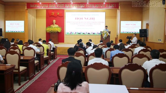 Quang cảnh Hội nghị gặp mặt các doanh nghiệp, doanh nhân của phường Cam Đường