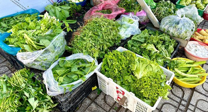 Nhiều loại rau có giá tăng gấp rưỡi so ngày thường