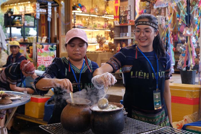Người K’ho gìn giữ ẩm thực truyền thống thông qua lễ hội
