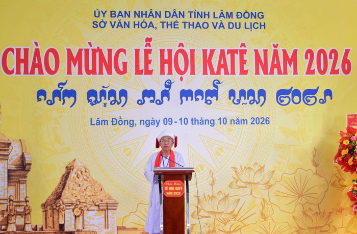 Sư cả Thông Minh Toàn, Phó Chủ tịch Hội đồng chức sắc Bàlamôn giáo tỉnh Lâm Đồng, Trưởng Ban Điều hành các nghi lễ trong Lễ hội Katê năm 2026 phát biểu