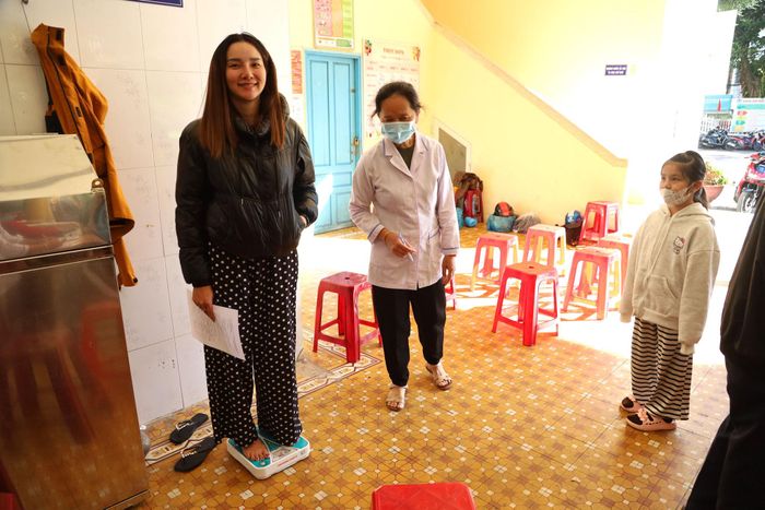 Công tác khám sức khỏe được triển khai khẩn trương nhằm hoàn thành mục tiêu mỗi người dân được khám sức khỏe định kỳ, khám sàng lọc miễn phí ít nhất một lần trong năm 2026. (Ảnh: Linh Thư)