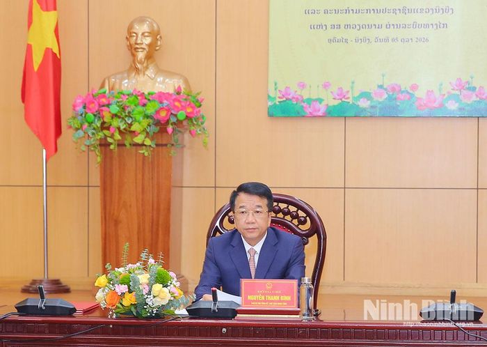 Đồng chí Nguyễn Thanh Bình, Phó Bí thư Tỉnh ủy, Chủ tịch UBND tỉnh Ninh Bình phát biểu tại Lễ ký kết.