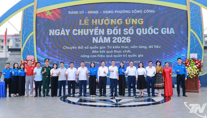Các đại biểu tham gia chương trình hưởng ứng Ngày Chuyển đổi số quốc gia 10-10 năm 2026.