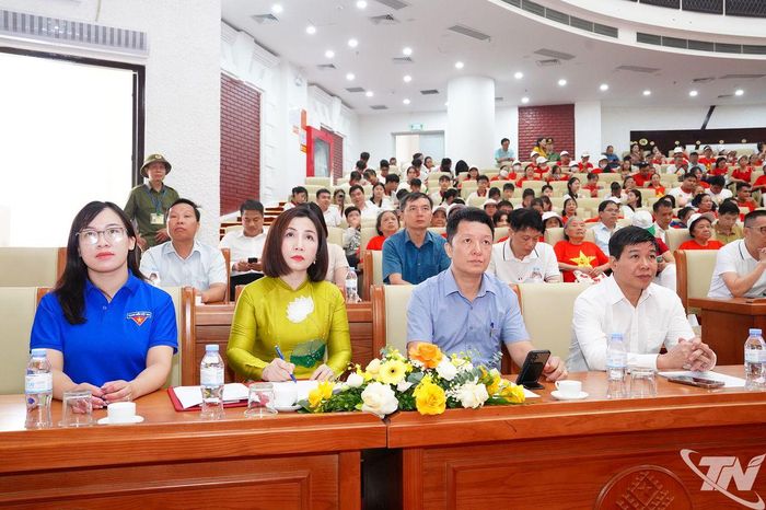 Các đại biểu dự Lễ bế mạc.