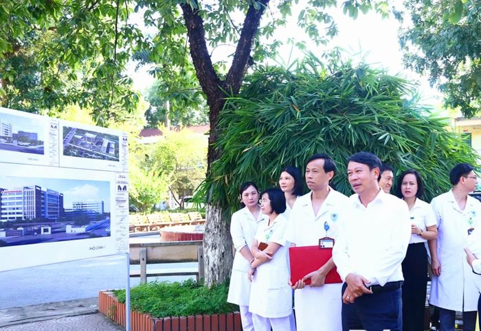 Dự án cải tạo, nâng cấp xây dựng cơ sở vật chất Trung tâm y tế khu vực Vĩnh Tường đang được chủ đầu tư triển khai lập dự toán và xây dựng kế hoạch lựa chọn nhà thầu, làm cơ sở thực hiện các bước tiếp theo.