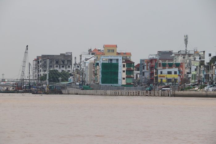 Dự án sửa chữa Kè sông Cổ Chiên (tỉnh Vĩnh Long) đến tháng 9 tiến độ thực hiện đạt khoảng 90%.