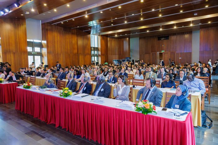 Hơn 100 đại biểu cấp cao đến từ Việt Nam, Đông Nam Á và các đối tác quốc tế tham dự sự kiện.