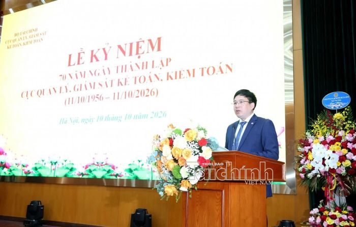 Cục trưởng Đặng Quyết Tiến đọc diễn văn kỷ niệm. Ảnh: Đức Minh