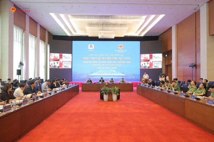 Toàn cảnh hội thảo. Ảnh: Hồ Long
