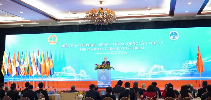 Tại Diễn đàn tư pháp ASEAN – Trung Quốc lần thứ tư góp phần tăng cường hiểu biết, tin cậy giữa ASEAN – Trung Quốc