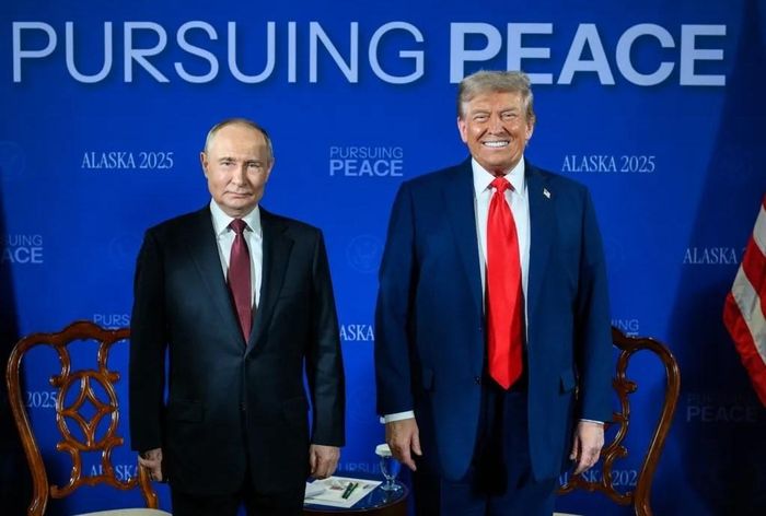 Tổng thống Nga Vladimir Putin và Tổng thống Mỹ Donald Trump trong một cuộc gặp năm 2025. Ảnh: Nhà Trắng