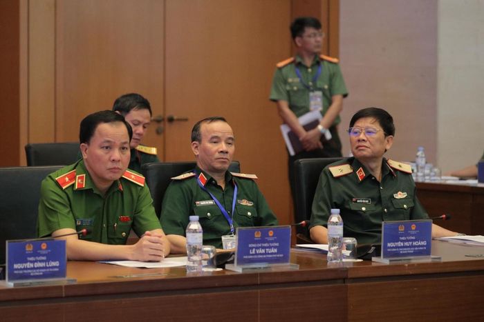 Các đại biểu tham dự hội nghị (Ảnh: QH)
