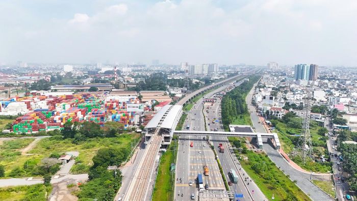 Tuyến metro số 1 Bến Thành-Suối Tiên.