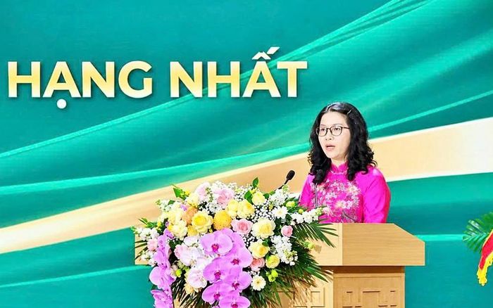 GS.TS - Nhà giáo Ưu tú Nguyễn Thị Lan, Giám đốc Học viện Nông nghiệp Việt Nam phát biểu tại buổi lễ.