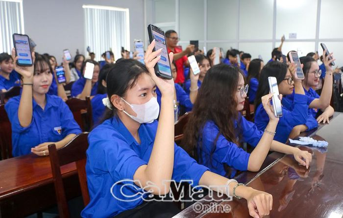  Đoàn viên, thanh niên hưởng ứng Cuộc thi trực tuyến “Tìm hiểu pháp luật cho đoàn viên, thanh niên, học sinh, sinh viên năm 2026”.