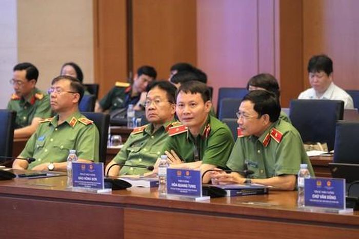Các đại biểu tham dự Hội thảo