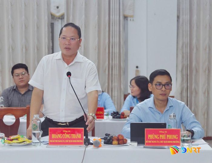 Chủ tịch UBND phường An Hải Hoàng Công Thanh phát biểu tại buổi làm việc. Nguồn ảnh: Báo Đà Nẵng