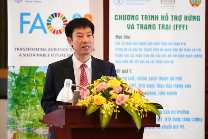Ông Nguyễn Xuân Định, Phó Chủ tịch Trung ương Hội Nông dân Việt Nam, phát biểu khai mạc hội thảo. Ảnh: Quang Lịch