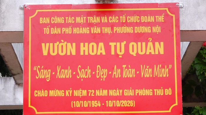Biển công trình “Vườn hoa tự quản” tại tổ dân phố Hoàng Văn Thụ. Ảnh: Đỗ Duẩn
