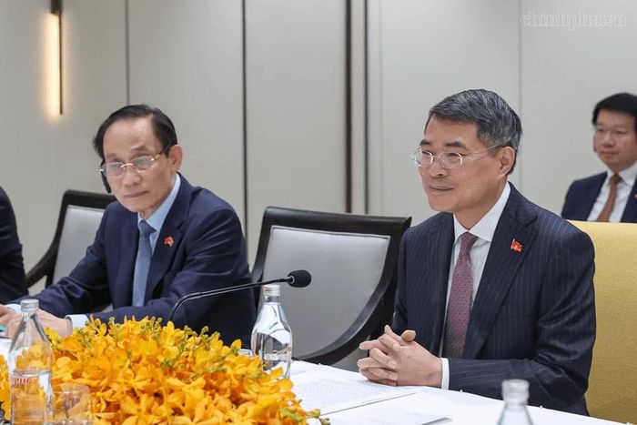 Thủ tướng Lê Minh Hưng: Chính phủ Việt Nam sẽ luôn tạo những điều kiện thuận lợi nhất để thanh niên hai nước tăng cường hợp tác, học tập và cống hiến, cùng tham gia kiến tạo phát triển đất nước - Ảnh: chinhphu.vn/Nhật Bắc