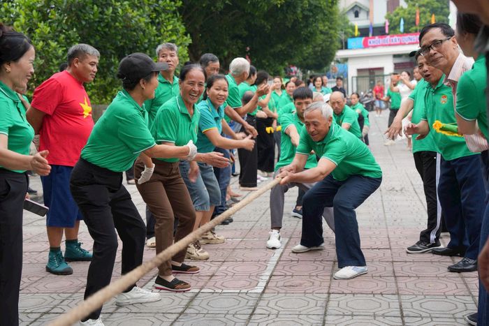 Các đội tham gia thi đấu tại Hội khỏe. Ảnh: Kim Anh