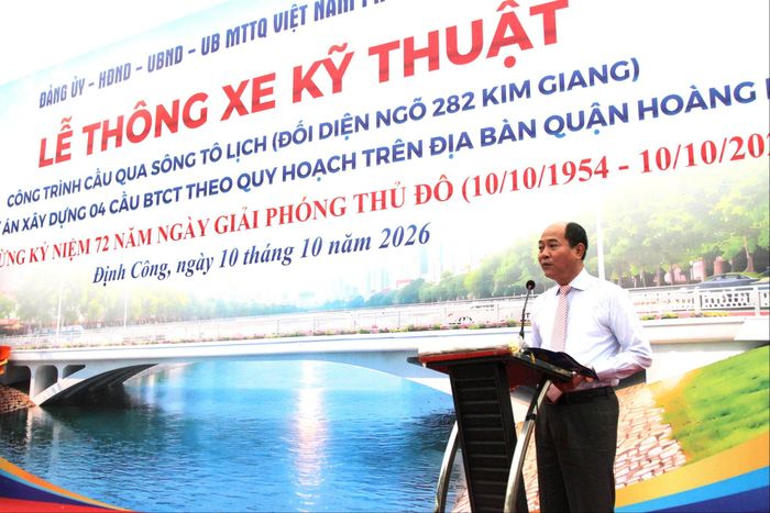 Phó Bí thư Đảng ủy, Chủ tịch UBND phường Định Công Nguyễn Tuấn Anh phát biểu tại tại sự kiện. Ảnh: Huy Hoàng