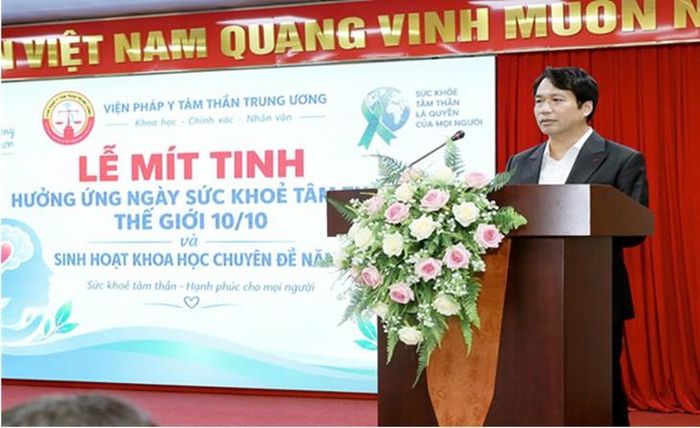 TS. BSCC. Phùng Thanh Hải - Bí thư Đảng uỷ, Phó viện trưởng Phụ trách quản lý, điều hành Viện phát biểu khai mạc buổi lễ.
