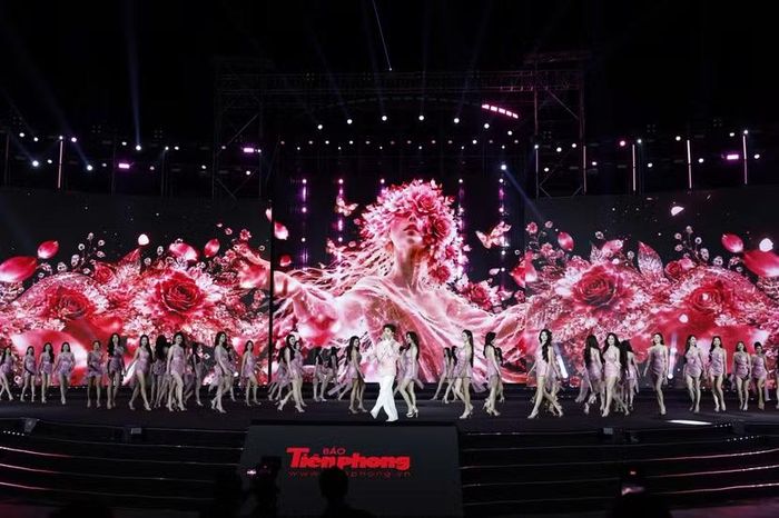  Top 25 "Hoa hậu Việt Nam 2026" đã chính thức lộ diện sau đêm chung khảo toàn quốc, tiếp tục hành trình chinh phục vương miện 