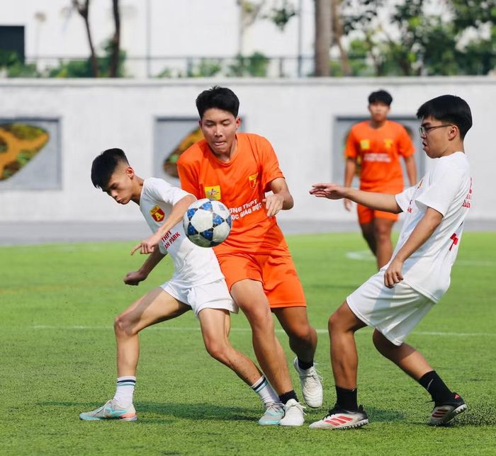 Sân 5, Bảng N: THPT Dewey Ocean Park - THPT KHGD